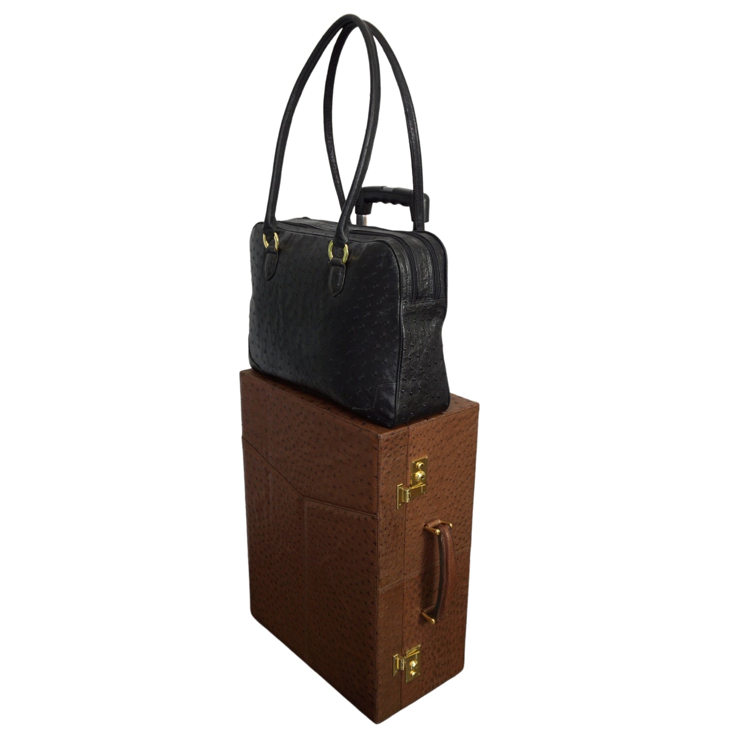 Business bag in black with gold-colored details, lockable