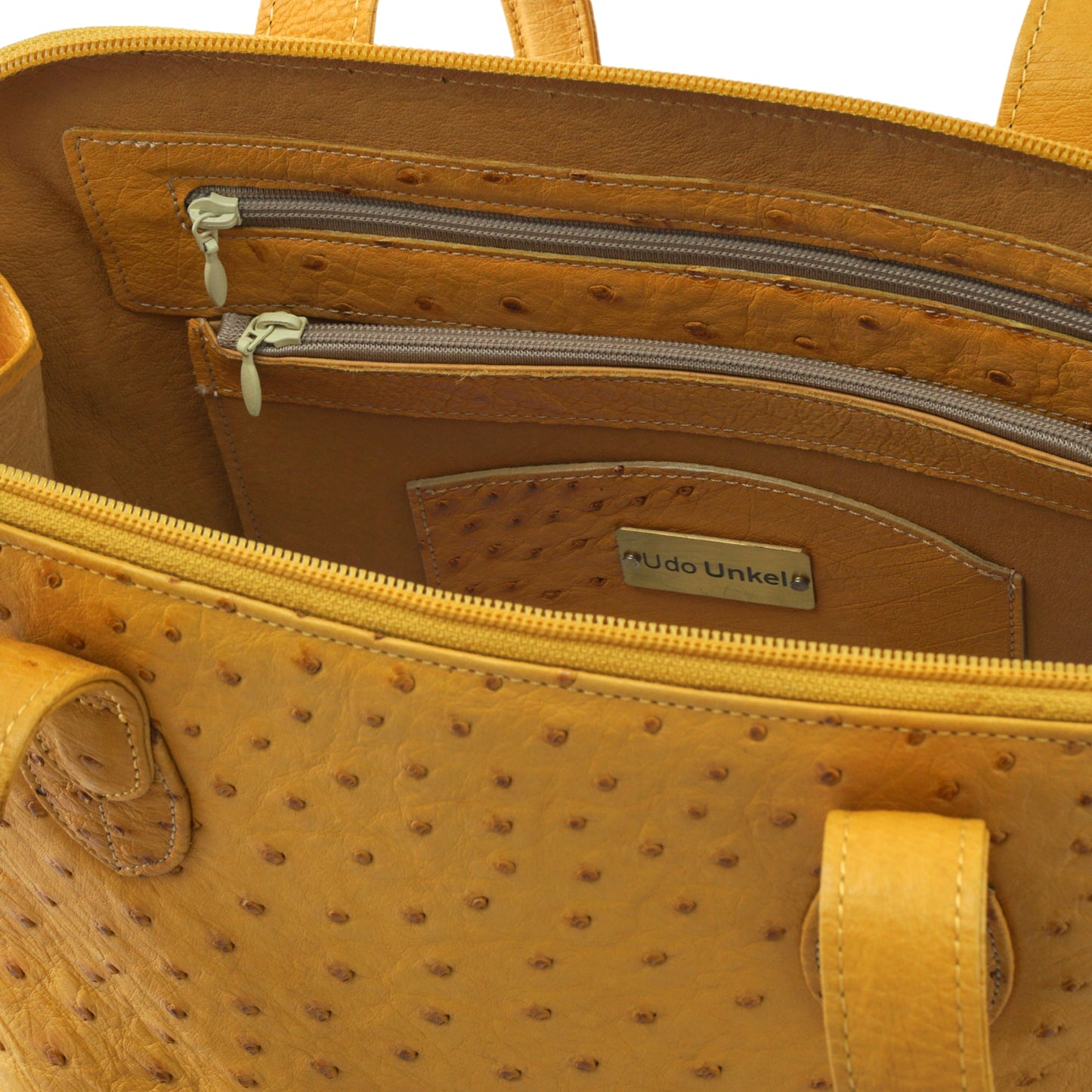 Handtasche "Die Charmante" in Gelb mit goldfarbenen Details